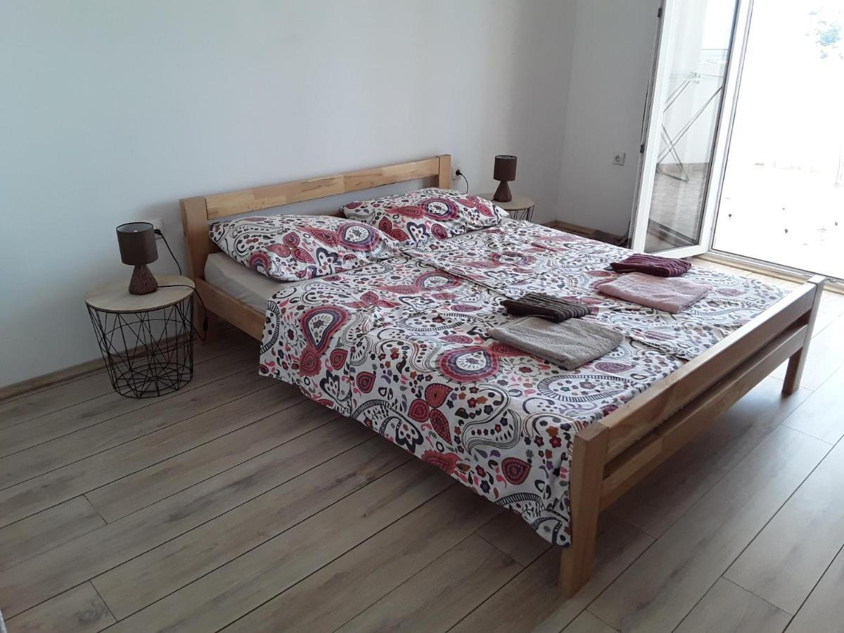 Benjak Apartments هفار المظهر الخارجي الصورة