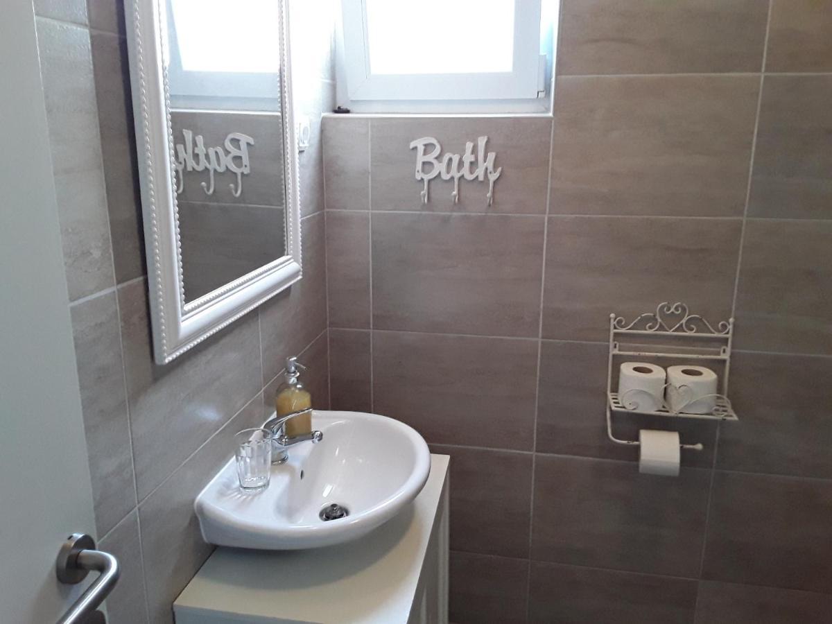 Benjak Apartments هفار المظهر الخارجي الصورة