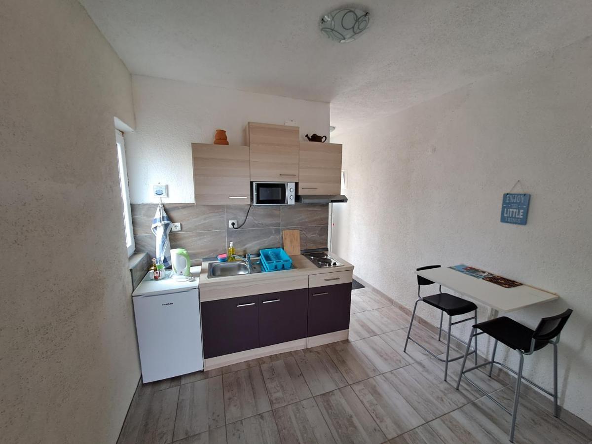 Benjak Apartments هفار المظهر الخارجي الصورة